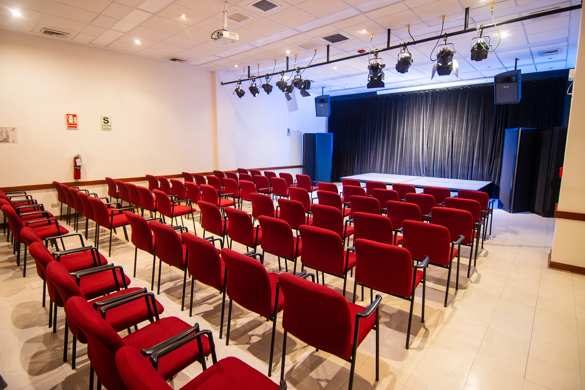 Imagen #1 del espacio Auditorio San Borja