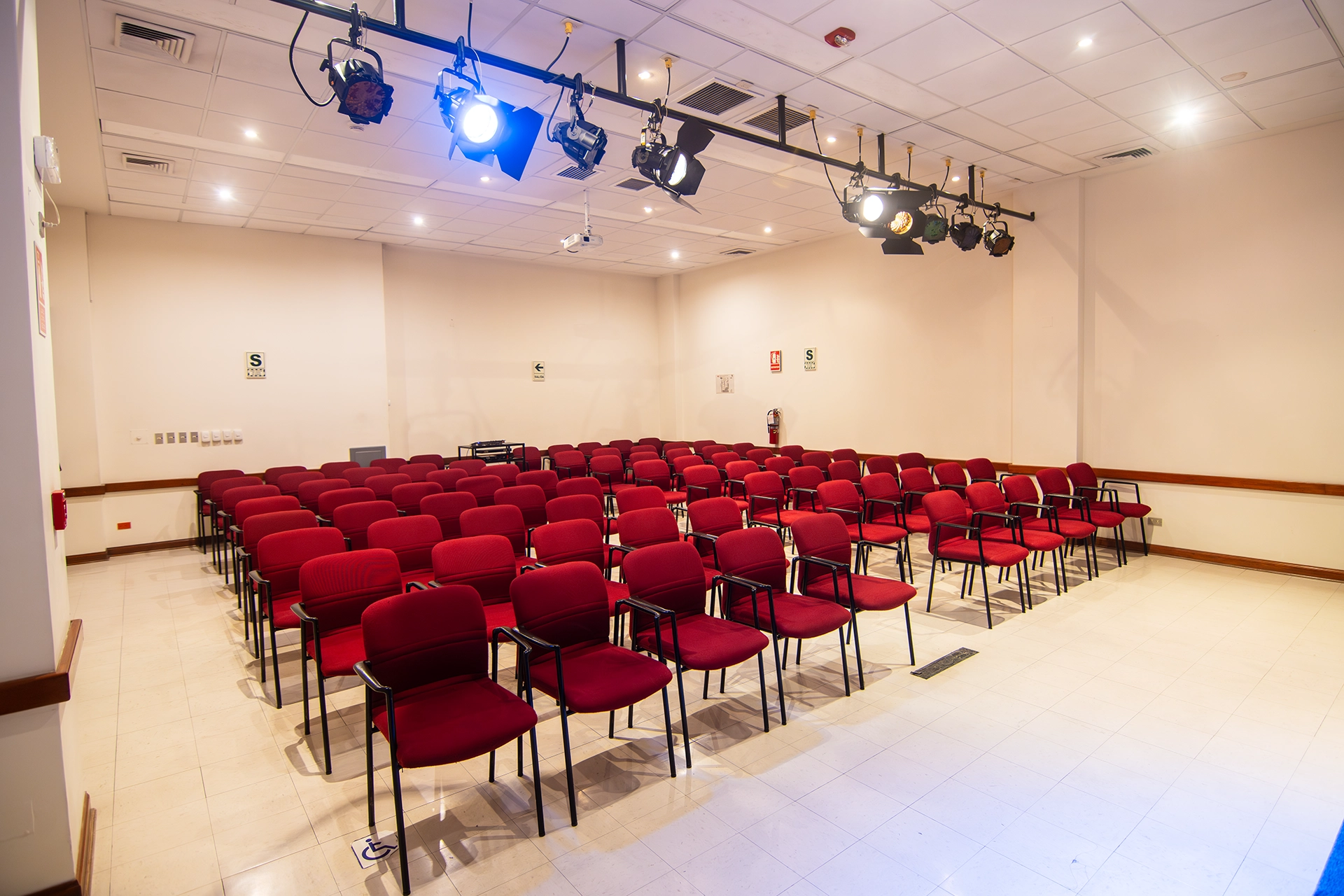 Imagen #2 del espacio Auditorio San Borja